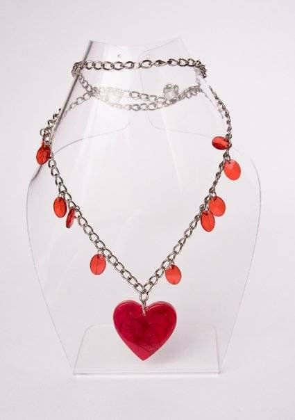 Collar Corazon total cereza+ almbs.+ cadena gruesa total/ dijes rojos