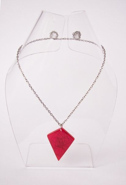 Collar Rombo...