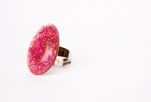 Anillo Ovalo+ flmnts. fucsia 