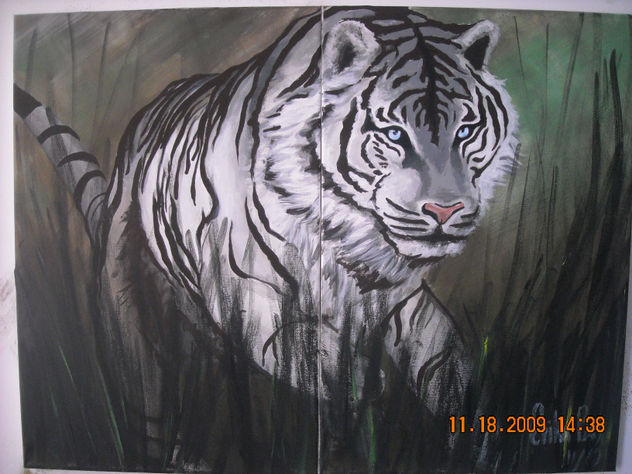 tigre blanco en acción