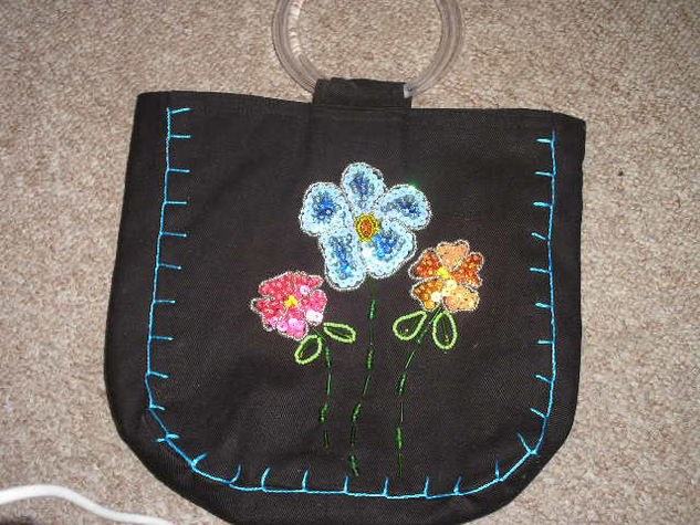 BOLSO FLORES Bordados Textil