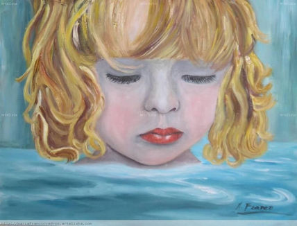 Niña en el agua