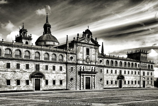 EL ESCORIAL GALLEGO 2 