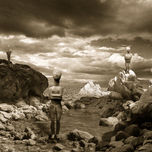 EN TIERRA DE NADIE (fotomontajes gran formato) thumbnail 1