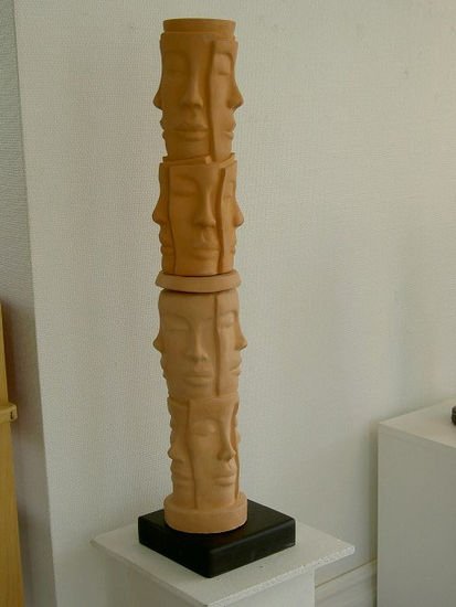 Totem Cerámica Figurativa