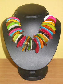 Collar en tagua