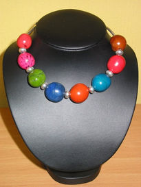 Collar en tagua