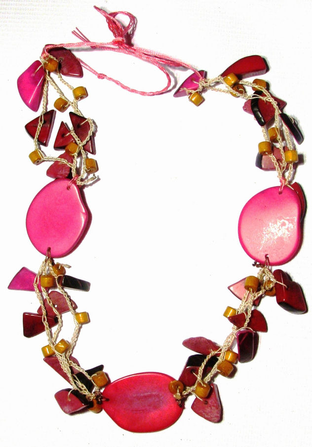 COLLAR EN TAGUA
