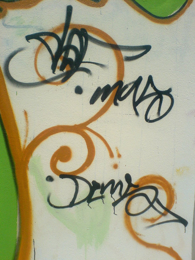 tegs de le grune krew