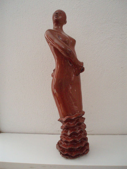 "Doris" Pottery Figurative