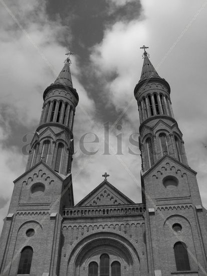 BASILICA DE ESPERANZA Arquitectura e interiorismo Blanco y Negro (Digital)