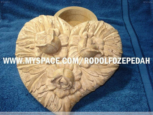 corazón Madera Figurativa