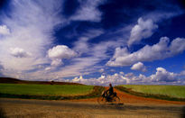 Campesino en bicicleta