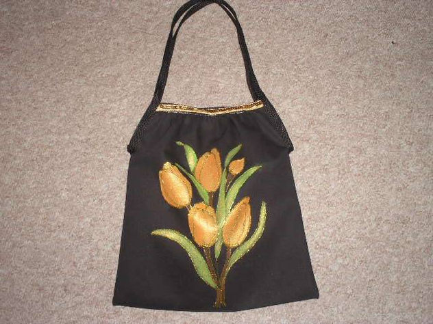 BOLSO TULIPANES