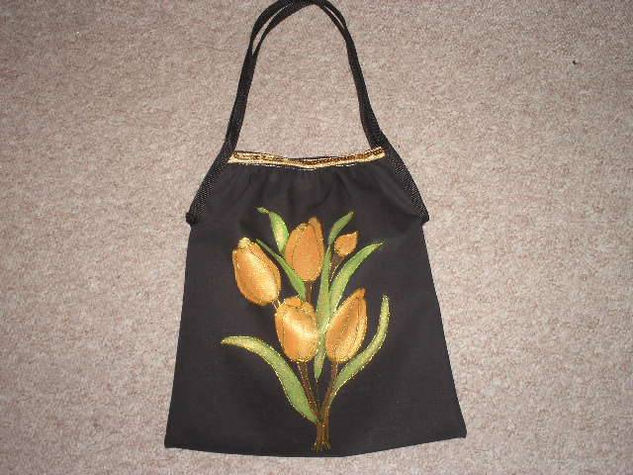 BOLSO TULIPANES Indumentaria Tradicional Textil