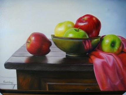 Mesa con manzanas