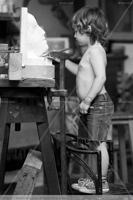 Bruno en el atelier del abuelo 1
