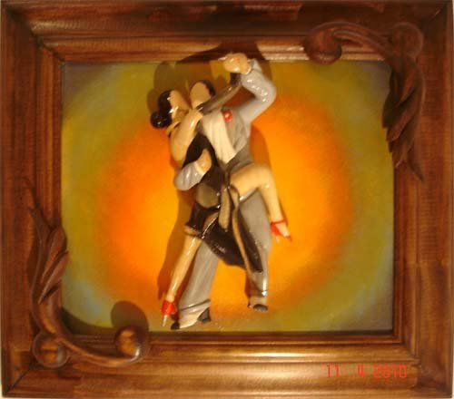 TANGO ARDIENTE Madera Figurativa