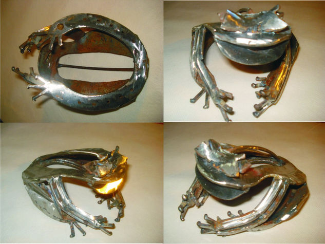 metal frog Metal Figurative