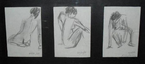 Desnudos.