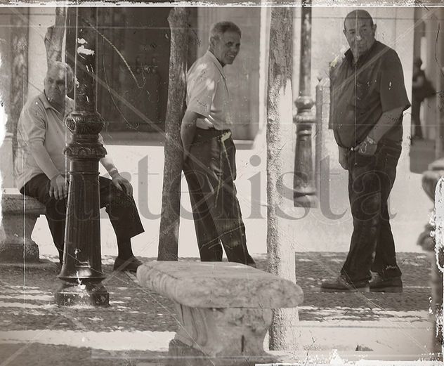 " Los muchachos de la Plaza "