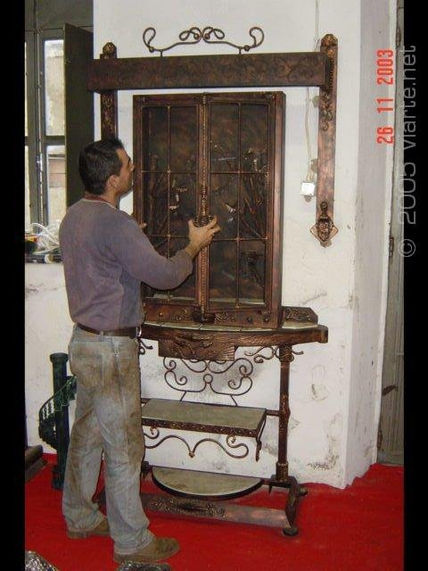 Mueble de hierro unico