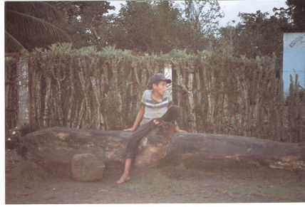 Infancia triste,...