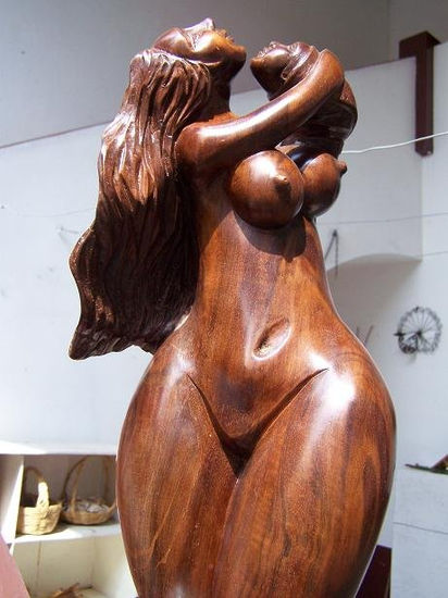 Madre Madera Figurativa