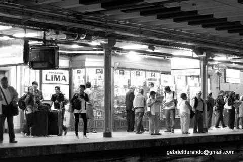 Estacion Lima Photojournalism and Documentary Black and White (Digital)