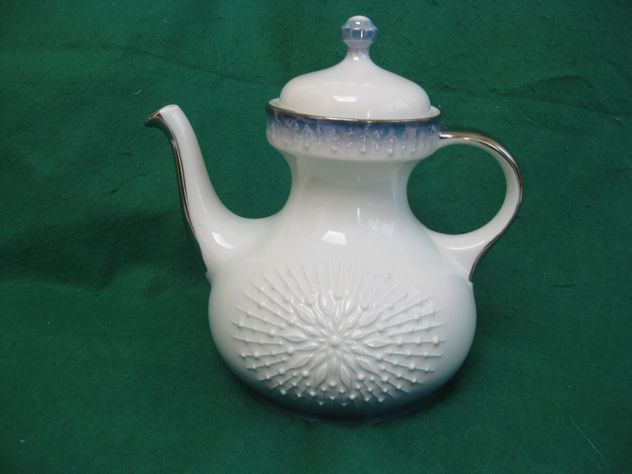 cafetera de porcelana