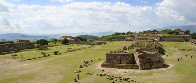 Montealban Architecture and Interiorism Color (Digital)