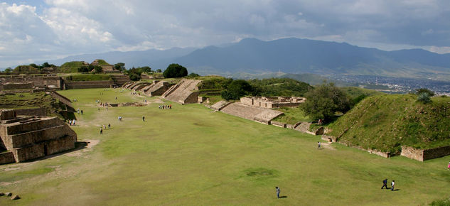 Montealban 2 Architecture and Interiorism Color (Digital)