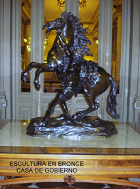 Escultura en bronce