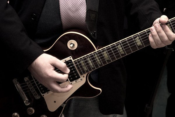 guiterra 1