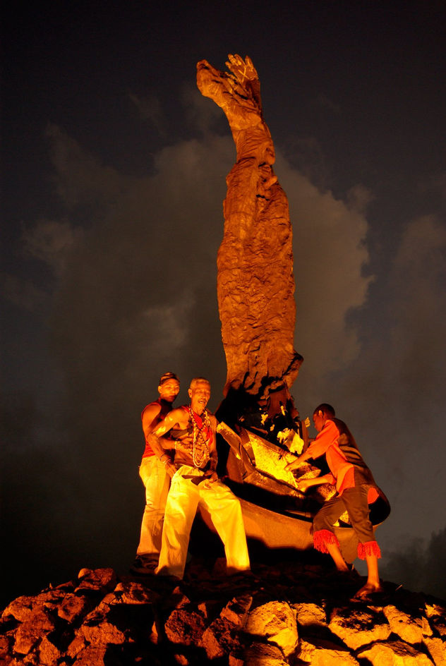 Por los Haitianos