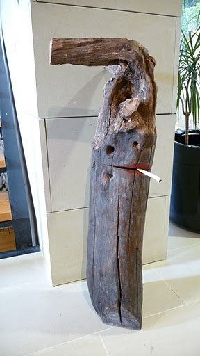 FUMA FUMA !!! Wood Figurative