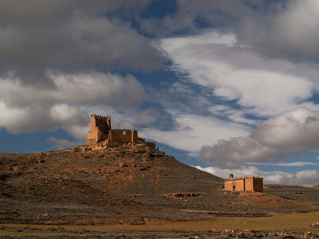 Castillo de La Raya Arquitectura e interiorismo Color (Digital)