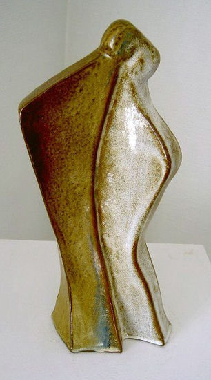 El Beso Pottery Figurative