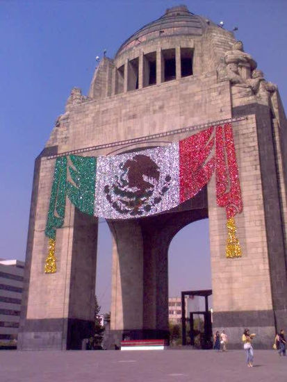 El Monumento a la Revolucion 