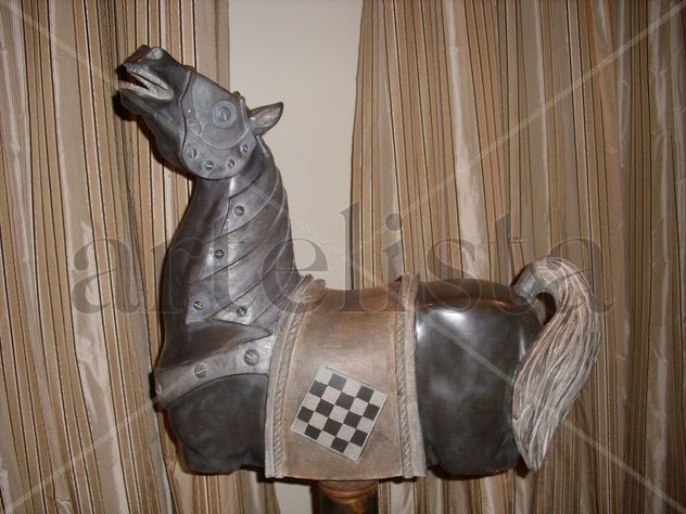 CABALLO CON DAMERO