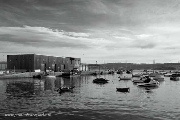 BARCOS EN EL PUERTO