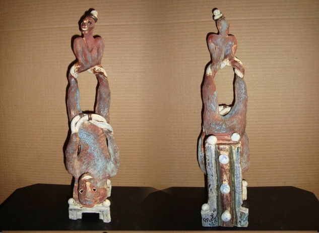 Obra Pottery Figurative