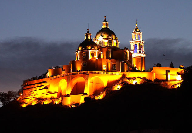 Iglesia de los Remedios / Los Remedios Church, Cholula, Puebla, Mexico Architecture and Interiorism Color (Digital)