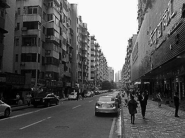 Guang Li Lu en su esplendor Arquitectura e interiorismo Blanco y Negro (Digital)