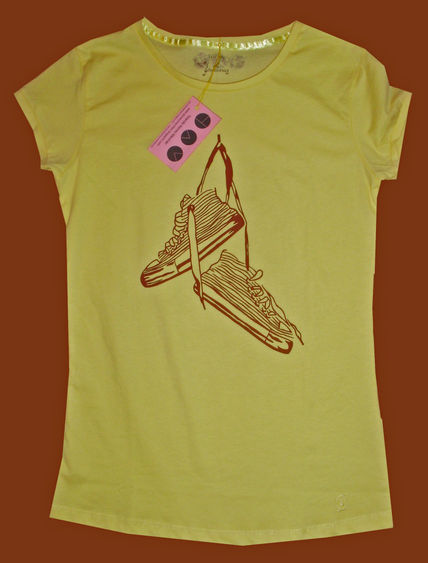 Camiseta modelo 52