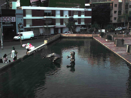 Escultura en el agua 1