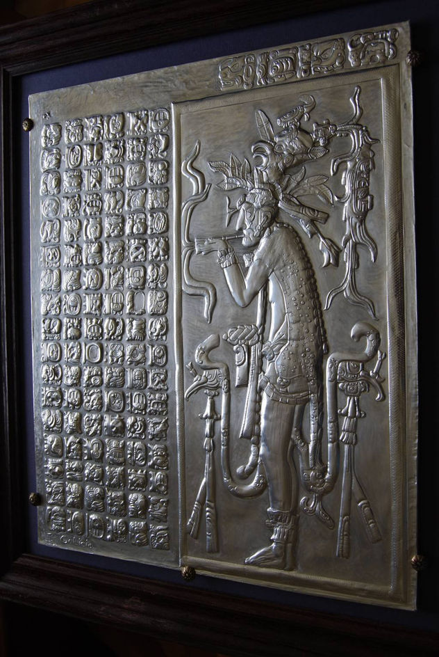 glifos Mayas  "El Dios L Maya". ( Abuelo,) 3' parte de 3.