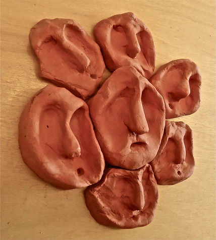 Caras