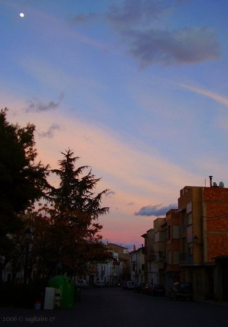 2.072.2 - Anochecer - Altura,marzo 2006.