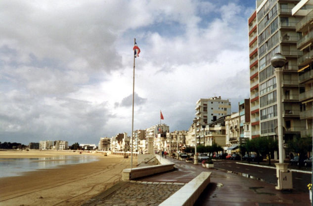 Les Sables-d´Olonne Arquitectura e interiorismo Color (Química)